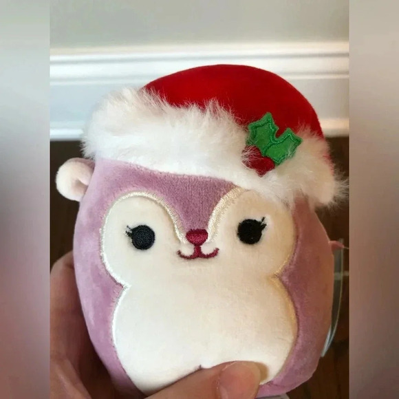 Original Squishmallows 5” Allina the Squirrel w/Santa Hat - BRAND NEW W/TAGS! - Picture 5 of 6